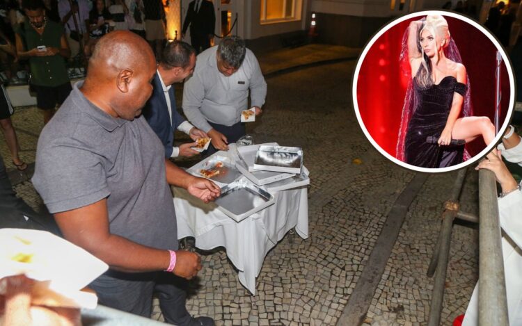 Lady Gaga manda pizza para fãs